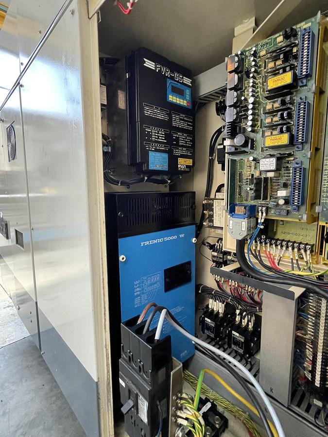 Used Nakamura-Tome TW 10 twin spindles twin turrets