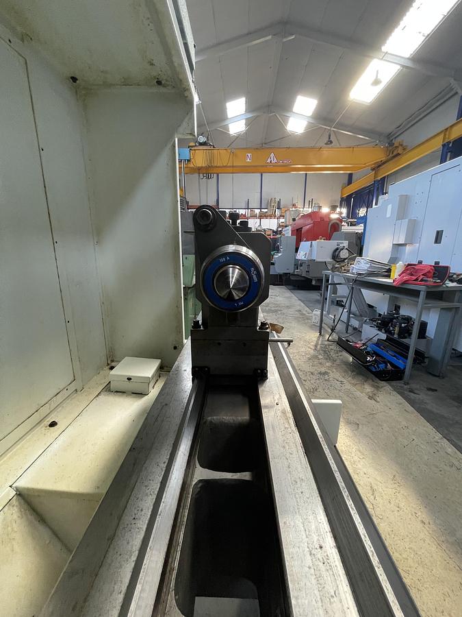 Used PINACHO SC-250 x 1000 year 2014 - lathe