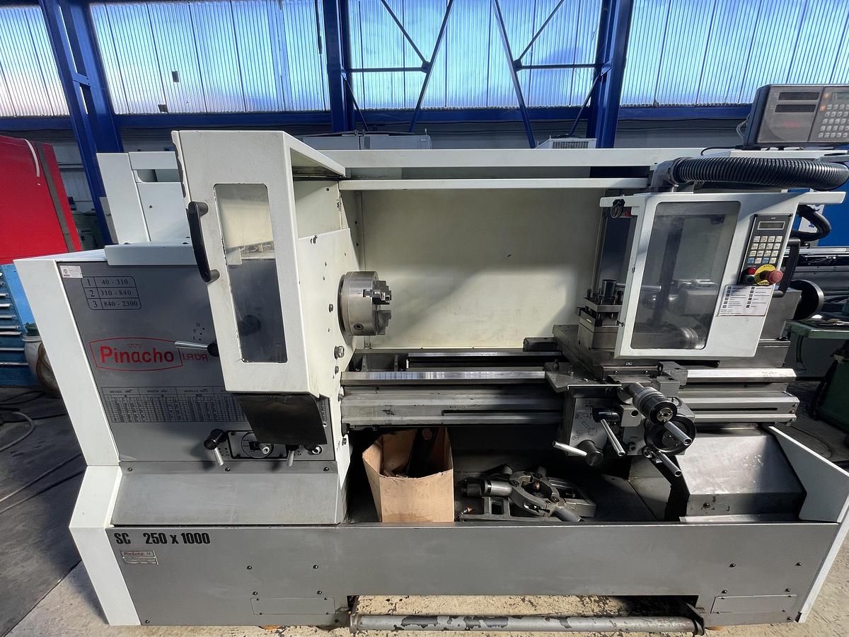 Used PINACHO SC-250 x 1000 year 2014 - lathe