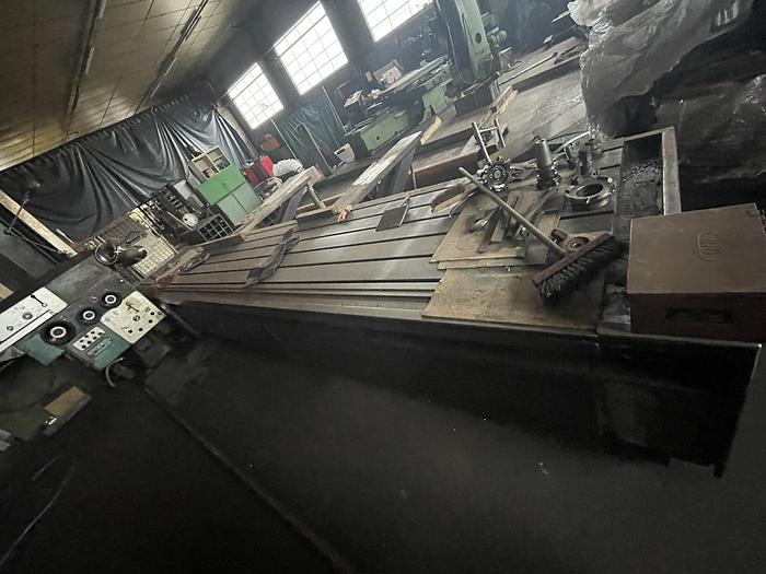 Used Butler Elgamill bed type milling machine