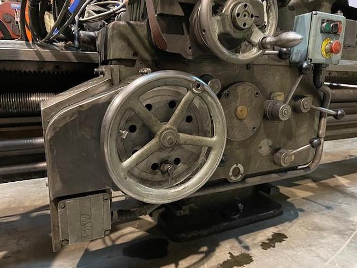 Used SOMUA manual lathe 4500 mm BC with gap