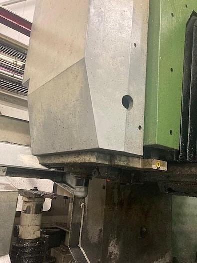 Used 1989 Mazak AJV-50/80 portal machining center