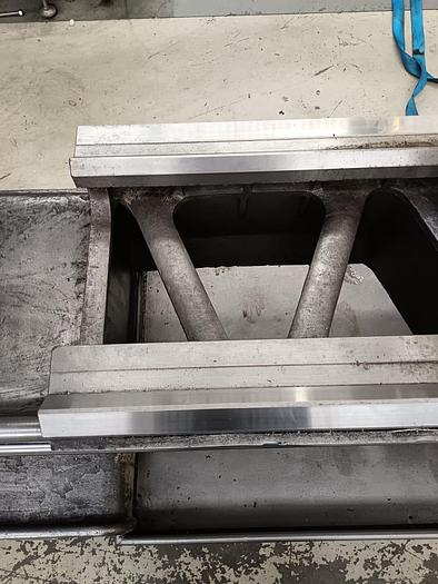 Used 1985 Cazeneuve HB 725 x 2000 mm banc rompu