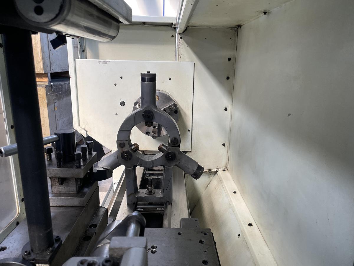 Used PINACHO SC-250 x 1000 year 2014 - lathe