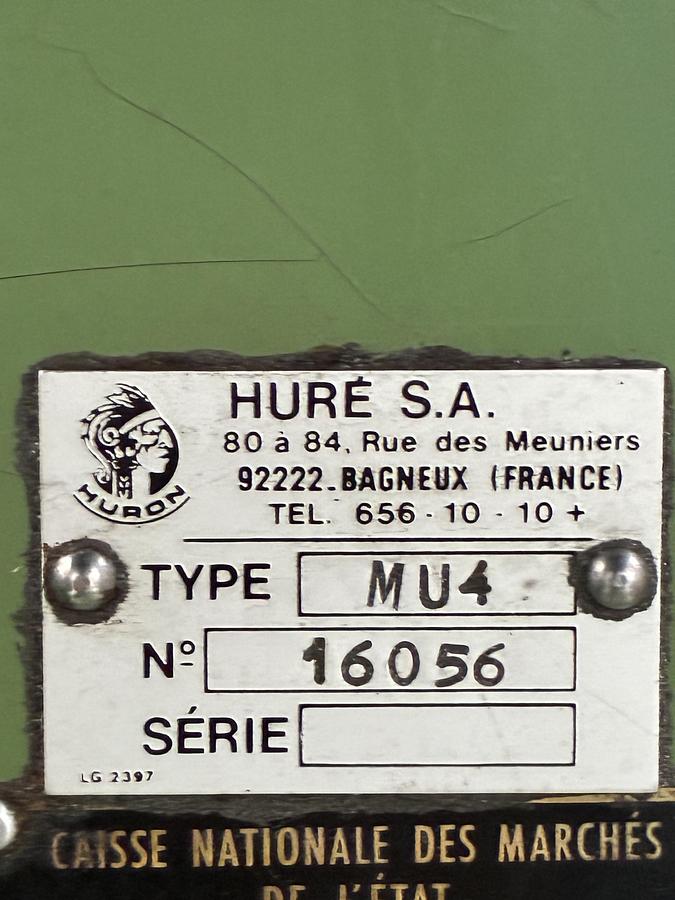 Used Fraiseuse universelle Huron type MU 4 à variation