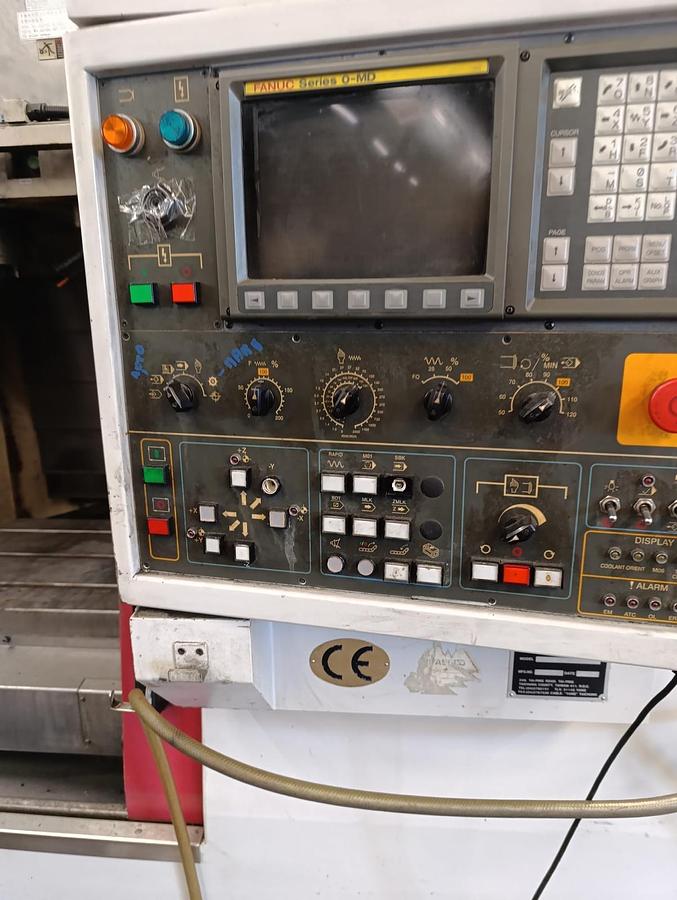 Used Yang Eagle SMV 1000 - Fanuc Series O-MD