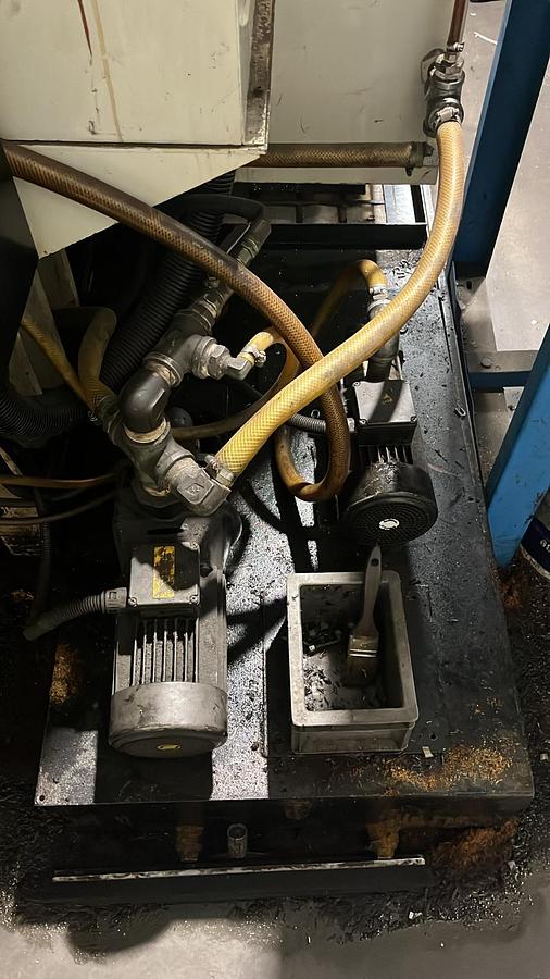 Used HURCO VMX 24 vertical machining center