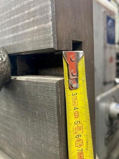 Used 2001 MECOF  Angle plate Cast-iron with T-slots / equerre en fonte rainurée