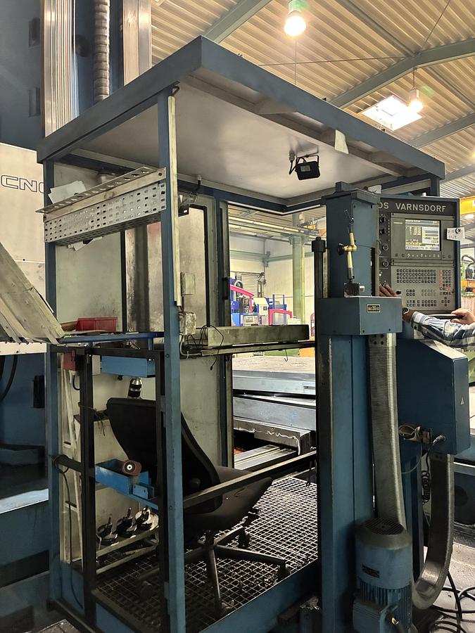 Used TOS Varnsdorf WHN 13 boring and milling machine
