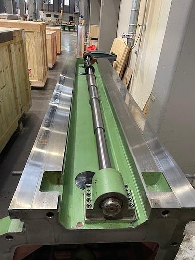 Used 1999 TOS Varnsdorf WHN 13 boring and milling machine