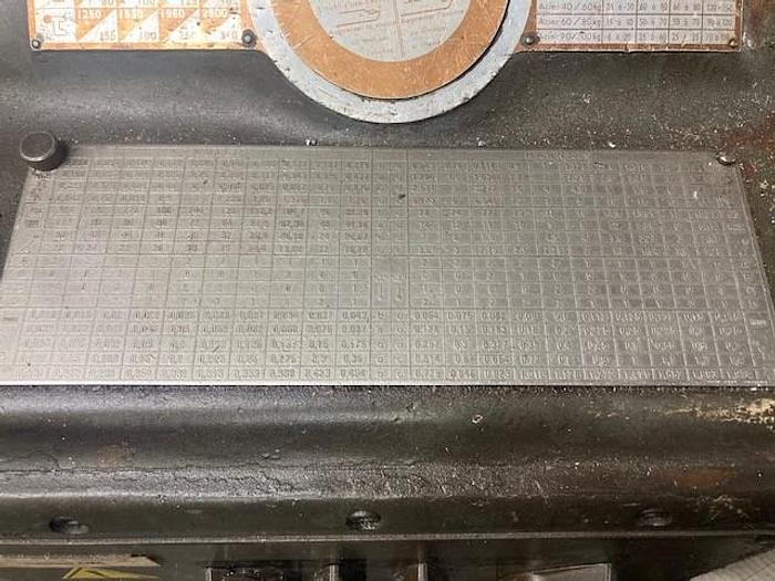 Used AMC tour parallèle conventionnel - manual lathe