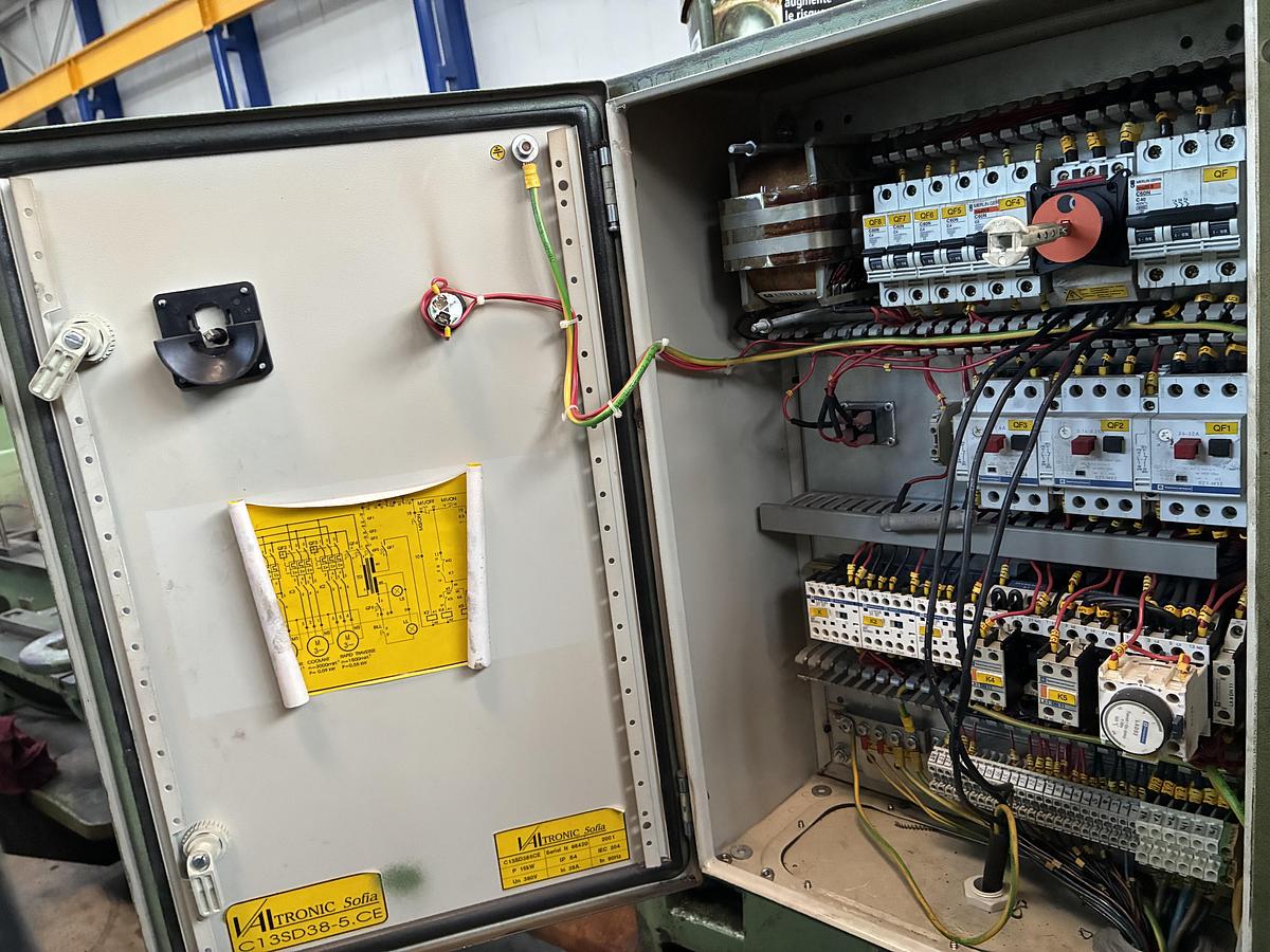 Used 2002 ZMM C13 - ZGMM type C13 Model C13 Type MBH