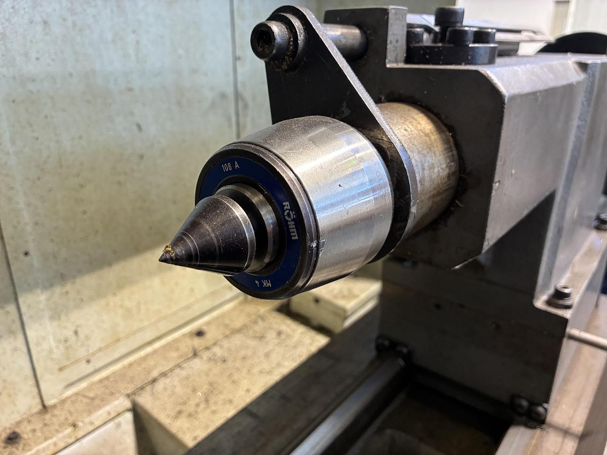 Used PINACHO SC-250 x 1000 year 2014 - lathe