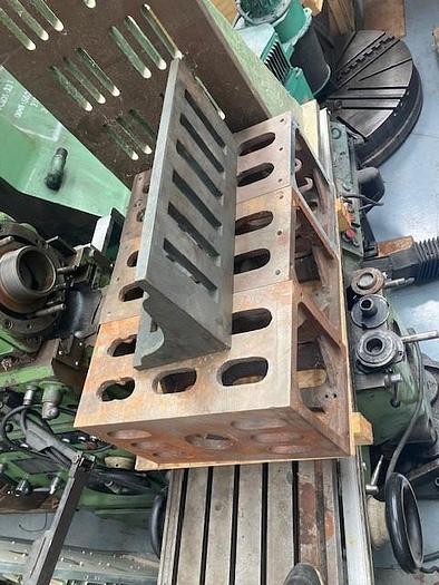 Used 2023 clamping cubes and angle plates T-slotted