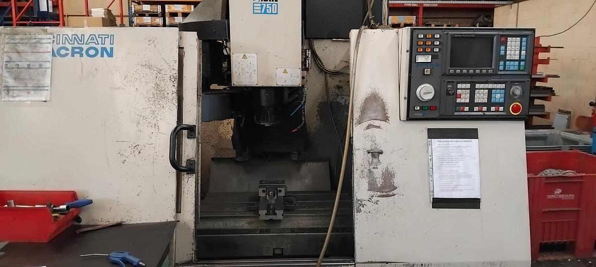 Used Cincinnati Milacron Sabre 750 - Fanuc Series O-MD