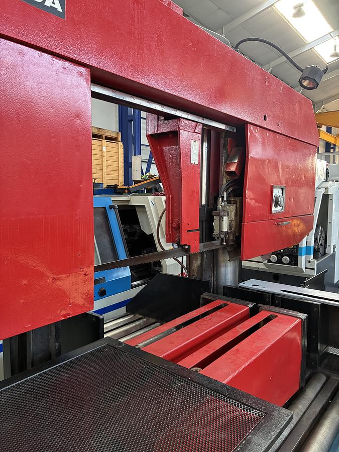 Used Amada HFA 700