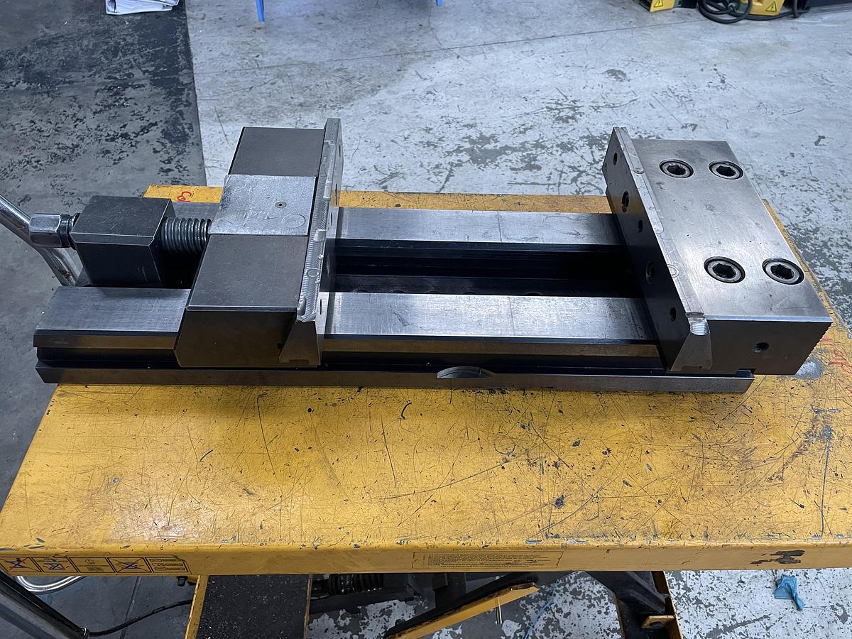 Used Étau fraisage - Milling vise