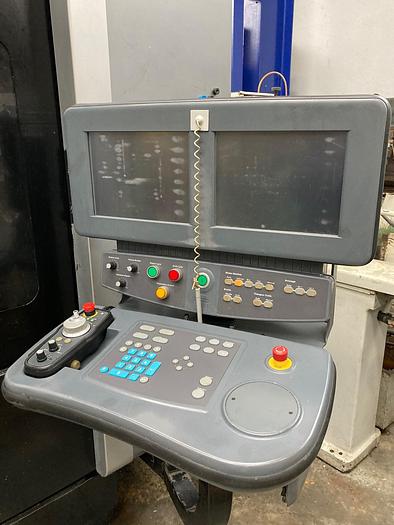 Utilisé HURCO VMX 30Ti  year 2013