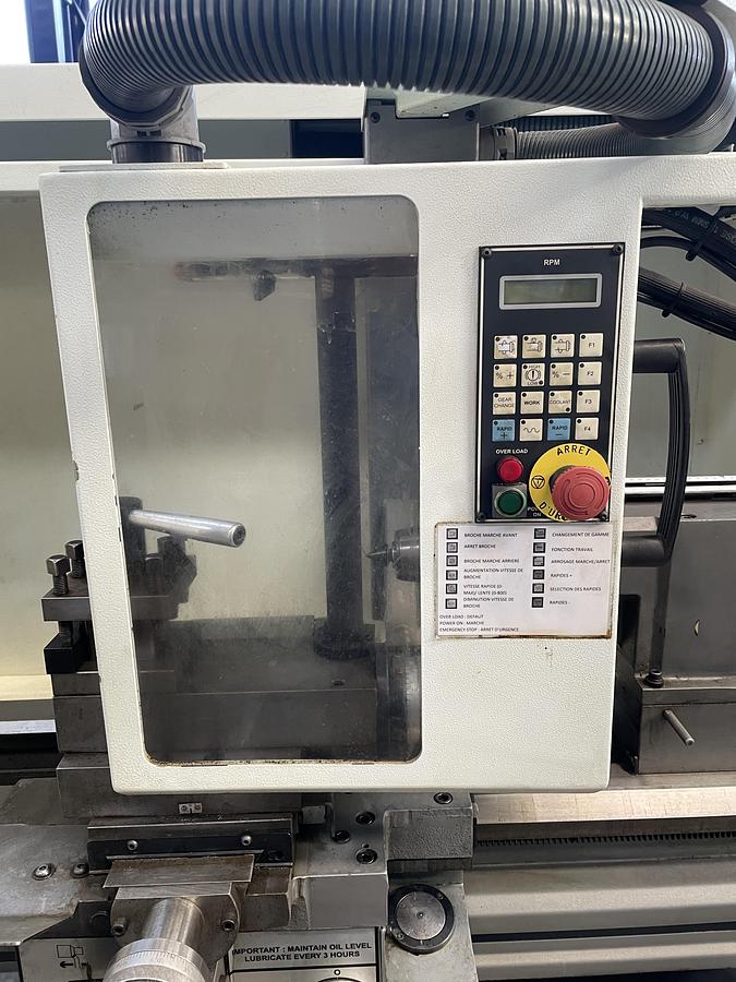 Used PINACHO SC-250 x 1000 year 2014 - lathe