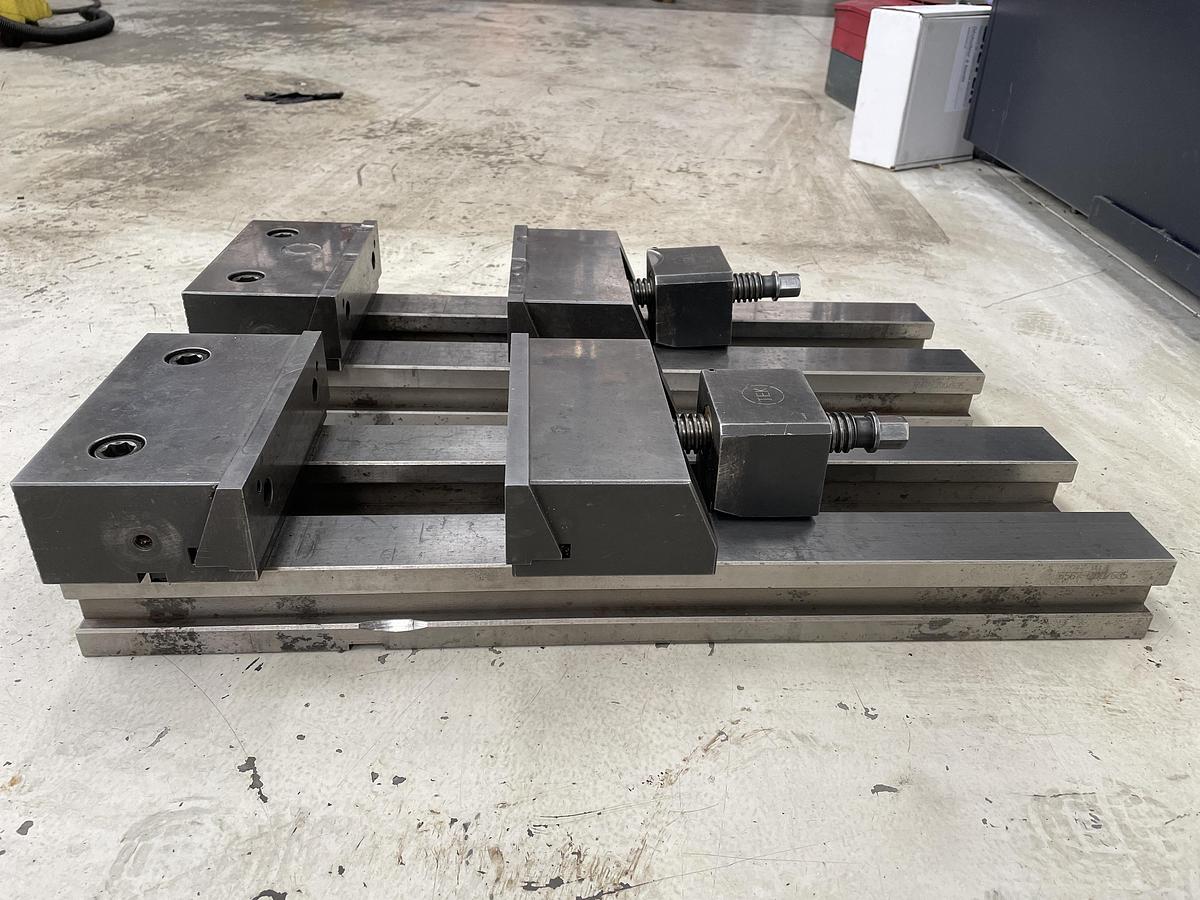 Used Étaux de fraisage - Milling vise