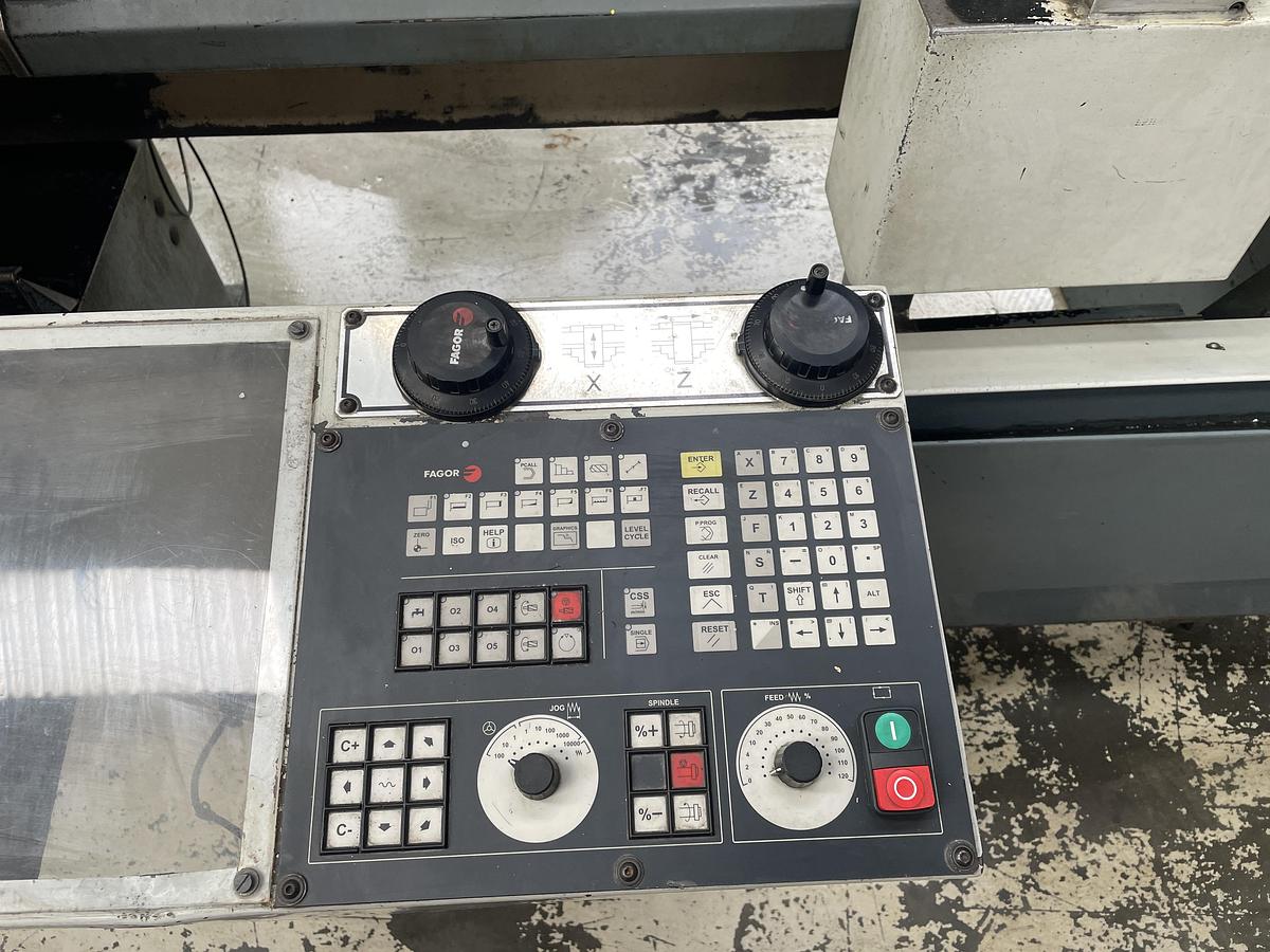 Used PINACHO S94C/260 – 1625 CNC lathe - teach-in lathe - tour par apprentissage