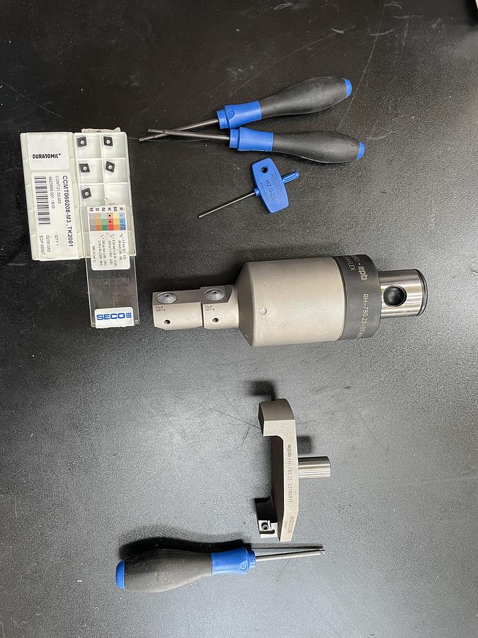 Used Outils de fraisage Kennametal, Seco , tête à aléser, trépan