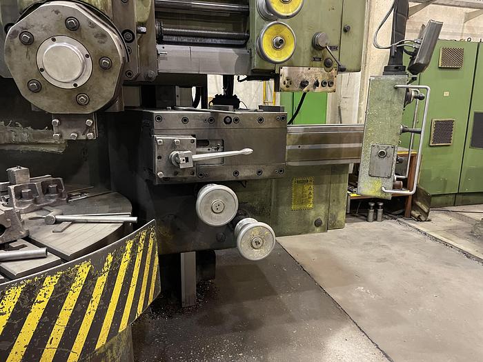Used Vertical lathe Stanko 1516