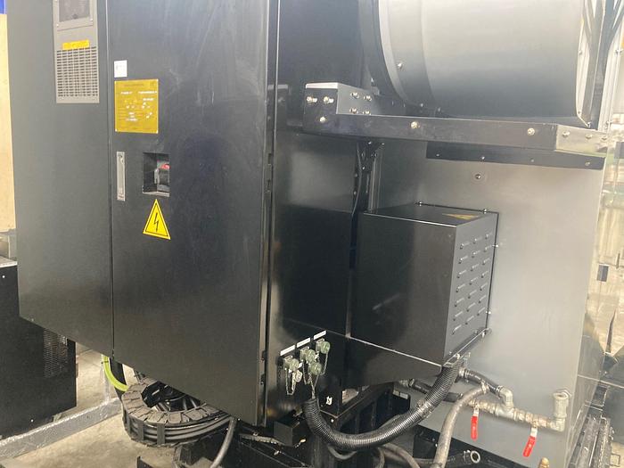 Utilisé HURCO VMX 30Ti  year 2013