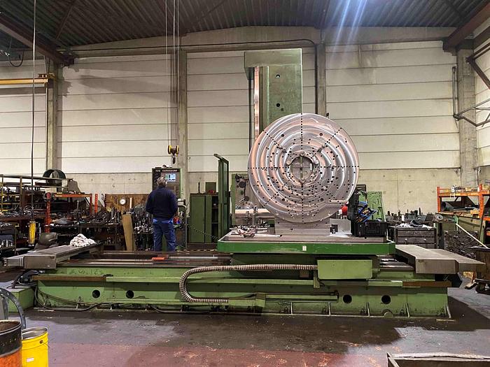 Used 1999 TOS Varnsdorf WHN 13 boring and milling machine