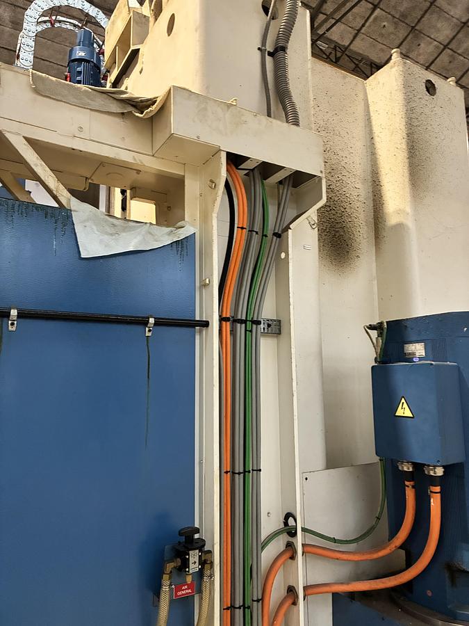 Used Tour vertical TFM 100 / CNC vertical lathe Berthiez TFM 100