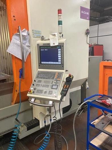 Utilisé VICTOR V-center 5-axis milling center