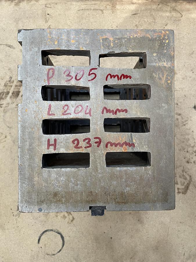 Used Equipement de fraisage, plateau diviseur, étau, équerre