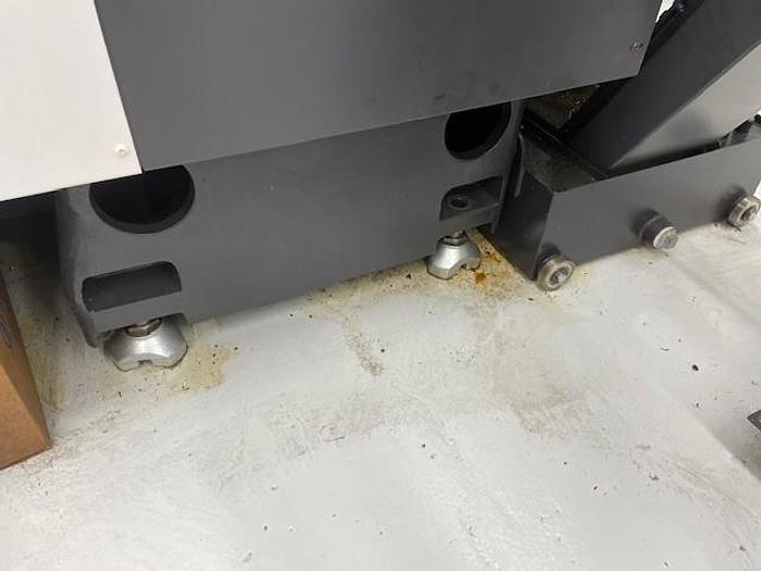 Used Okuma  Genos M560-V-e vertical machining center