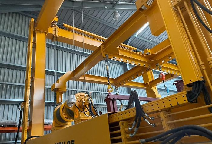 Used 2021 CIMOLAI  25 Ton mobile gantry crane