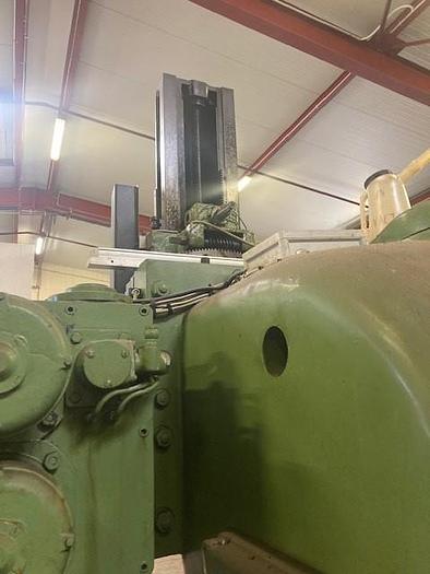 Used 1975 PENSOTTI SVF 1600 vertical lathe - manual VTL