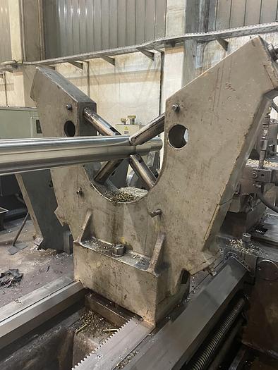 Used Manual lathe Potisje Ada x 3000 mm type PDLL 1250 M