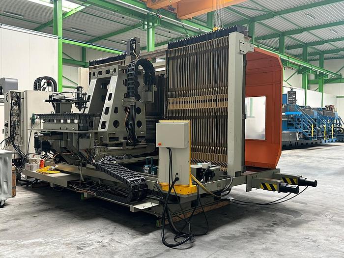 Used VICTOR V-center 5-axis milling center