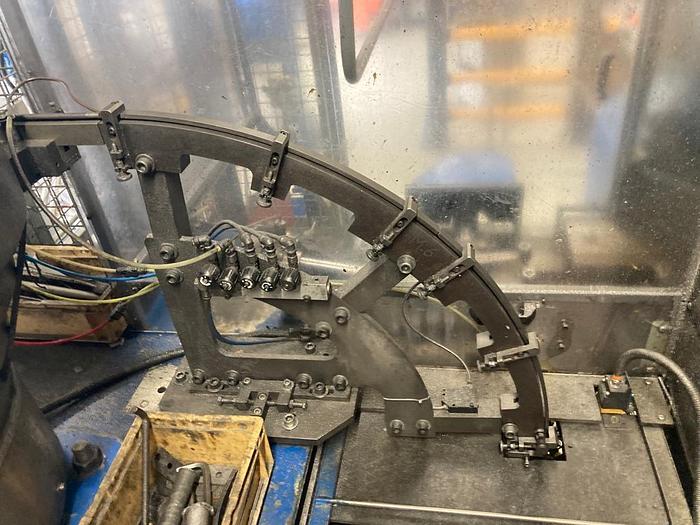 Used 1980 National Machinery  500-5D  National cold former 500 5 die