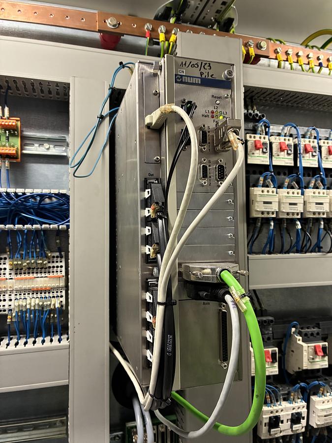 Used Tour vertical TFM 100 / CNC vertical lathe Berthiez TFM 100