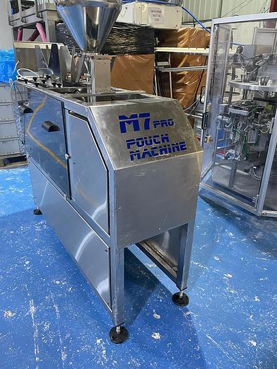 Used POUCH PACKING MACHINE