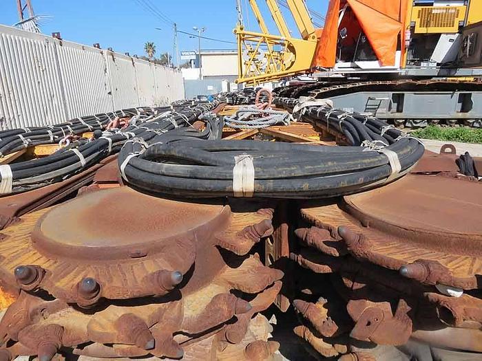 Used 2011 LIEBHERR HS885HD + BAUER CUTTER - 38 METERS