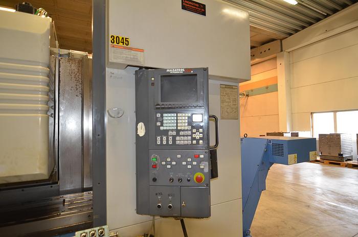 Used MV24 - Mazak  VTC  200 C- II