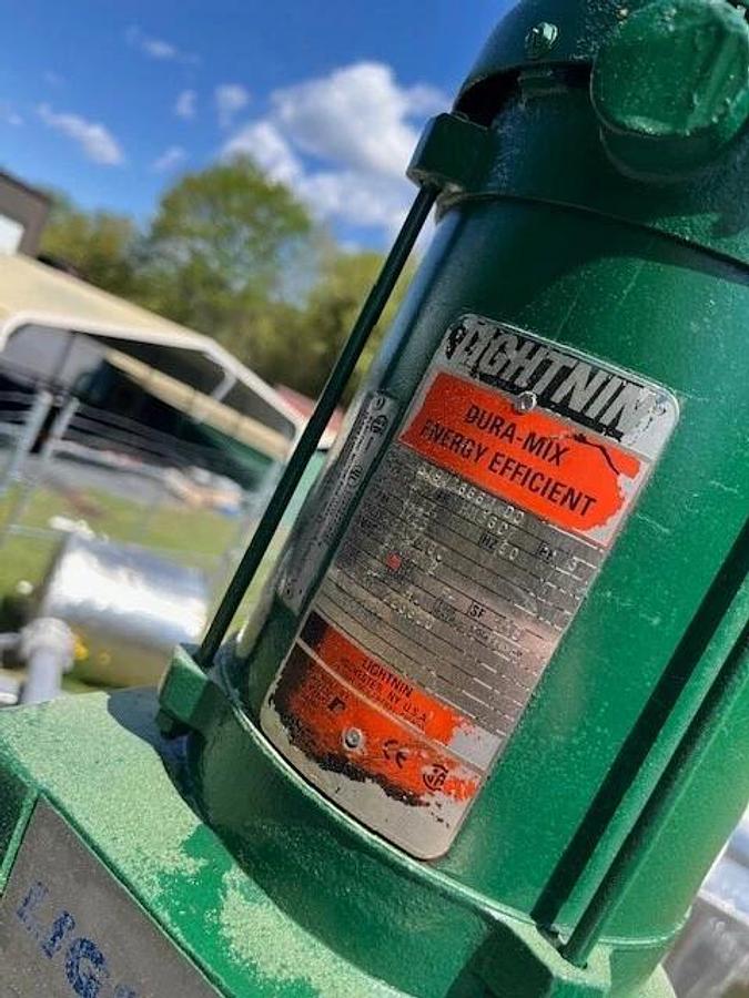 1000 Gallon 316L Stainless Steel Mix w Lightnin Tank Cone Bottom Open Top