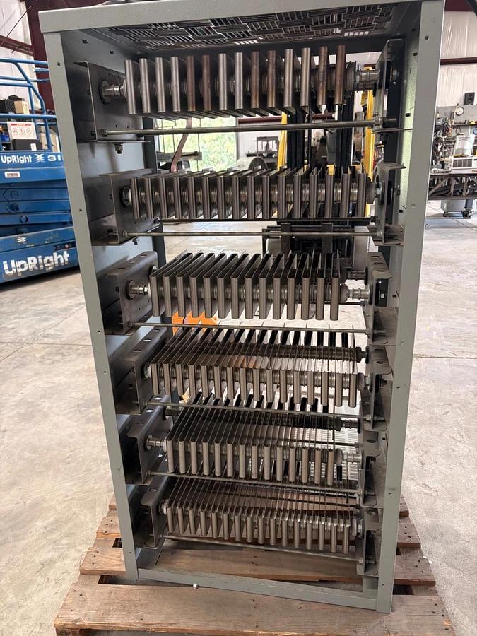 Used Avtron Load Bank 480v 3 PH Current Rating 2700 Amps Brand new 1 available