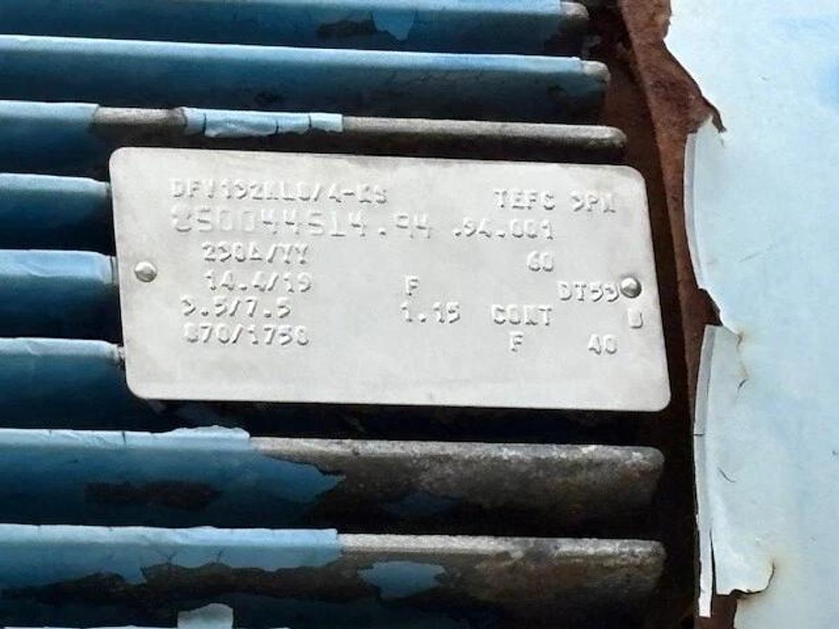 Used 3000 Gallon Stainless Steel Jacketed Processor mfg by DCI 60 PSI Sweep Agit