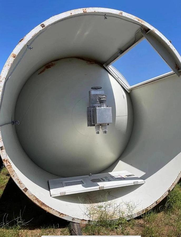 Used 2 SILO PELLET RESIN SILO’S MFG BY CST STORAGE 12’ x 72’  NO RUST! Excellent Cond