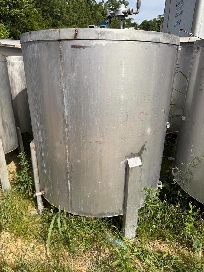 Used 300 Gallon Open Top 304 Stainless Steel Tank – Cone Bottom – heat or cool coils
