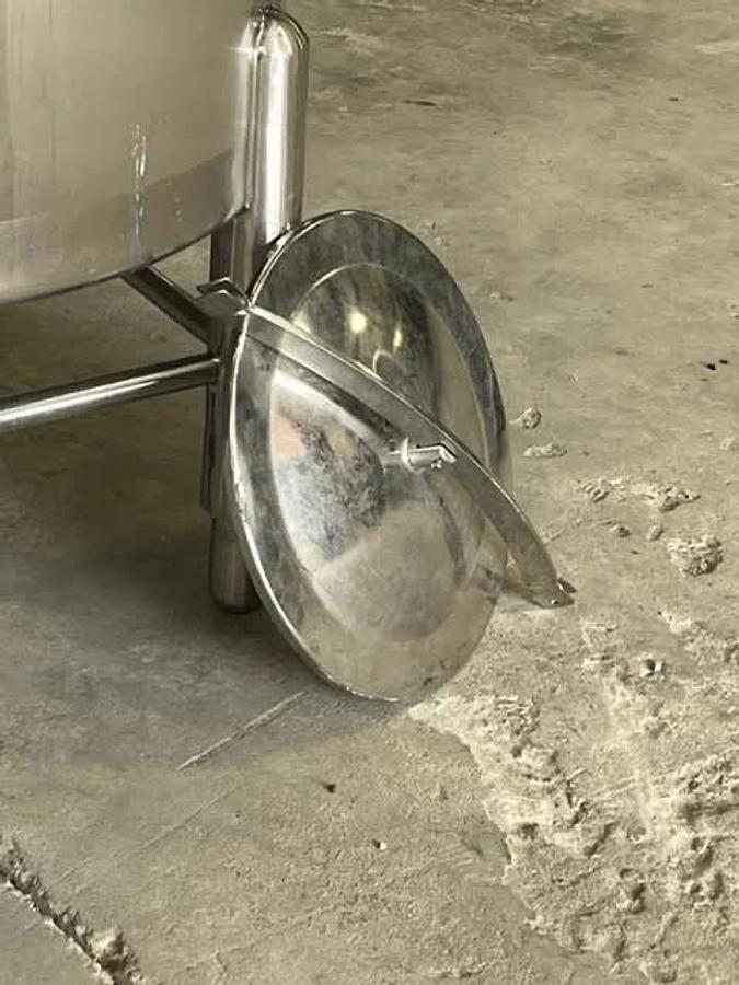 Used 500 Gallon Feldmeier 316 Stainless Steel Dome Top Dish Bottom Mix Tank w ladder