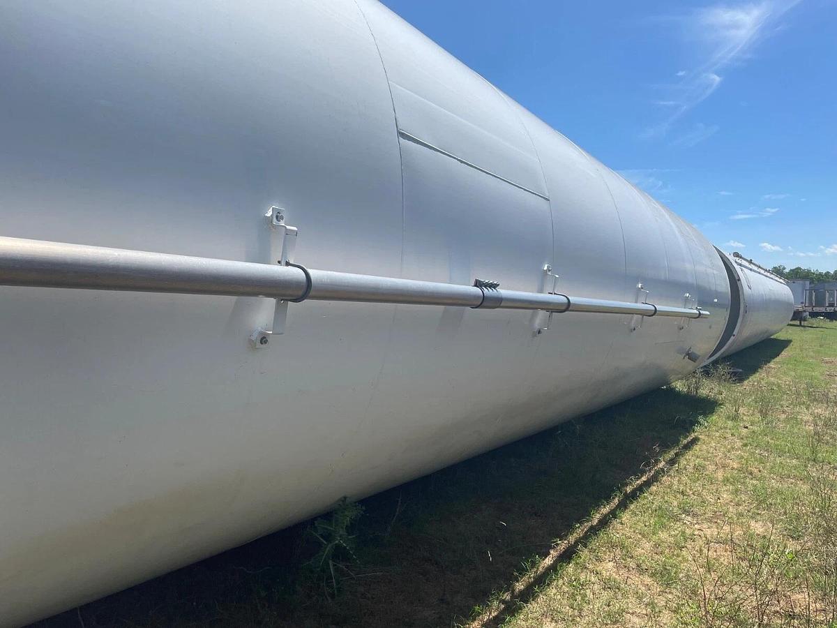 Used SILO PELLET RESIN SILO’S MFG BY CST STORAGE 12’ x 72  7000 cubic feet 4 availabl