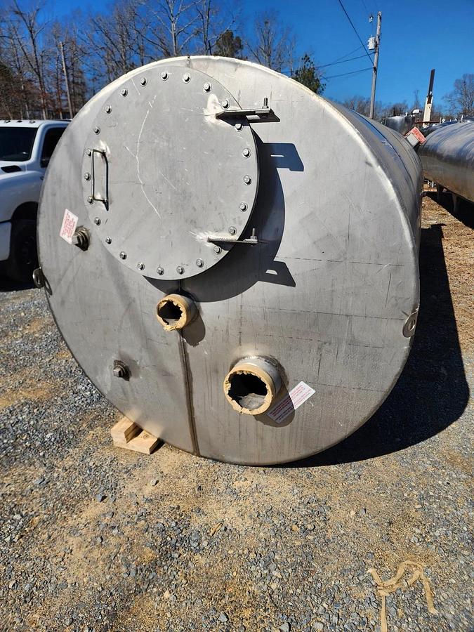 Used 3400 Gallon Mfg By Meridian Stainless Steel Vertical Storage Tank Very Clean